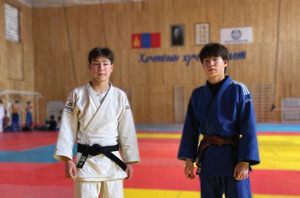 Нэг зорилготой ихэр жүдочид